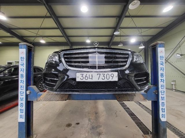 Mercedes-Benz S-Class 2018 — фото осмотра 1