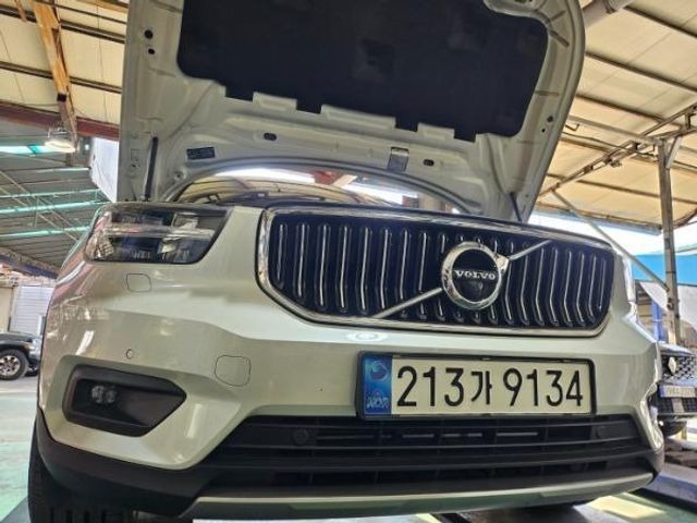 Volvo XC40 2020 — фото осмотра 1