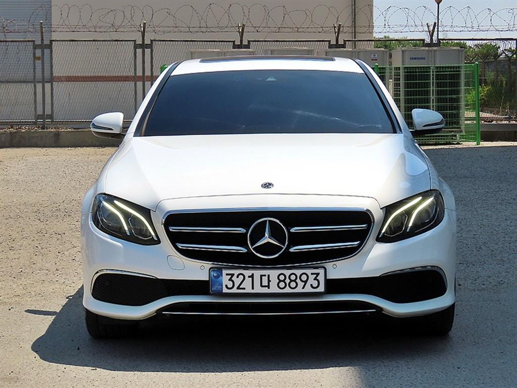 Mercedes-Benz E-Class 2020 — фото осмотра 1