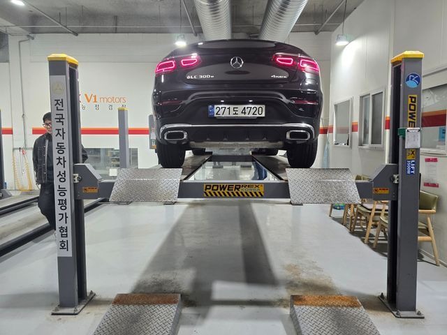 Mercedes-Benz GLC-Class 2021 — фото осмотра 2