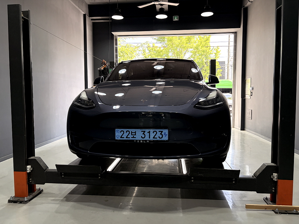 Tesla Model Y 2022 — фото осмотра 1