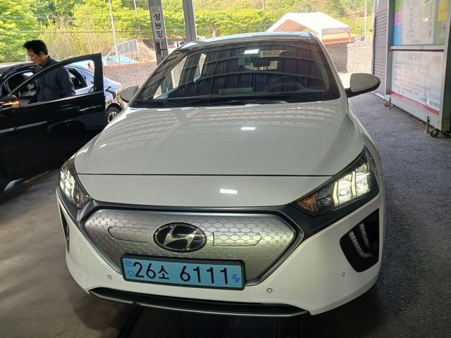 Hyundai Ioniq 2020 — фото осмотра 1
