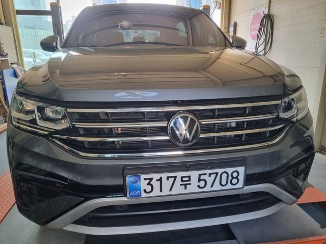 Volkswagen Tiguan 2022 — фото осмотра 1