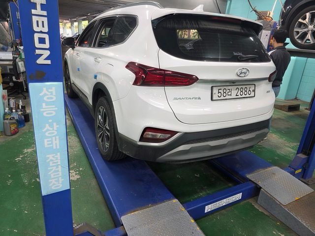 Hyundai Santafe 2019 — фото осмотра 2
