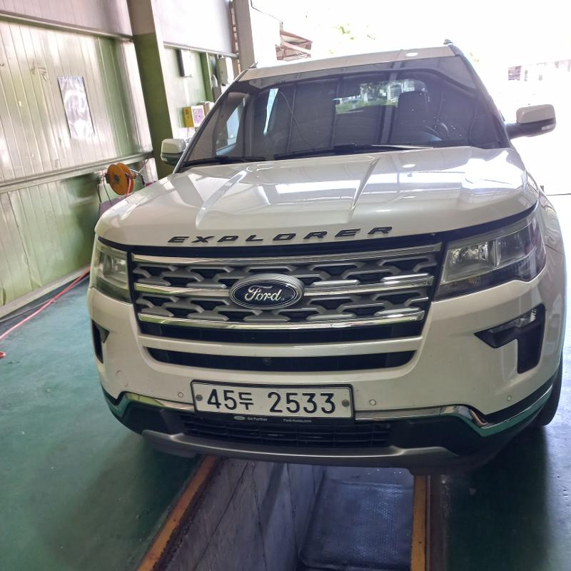 Ford Explorer 2018 — фото осмотра 1