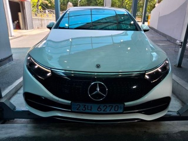 Mercedes-Benz EQS 2023 — фото осмотра 1