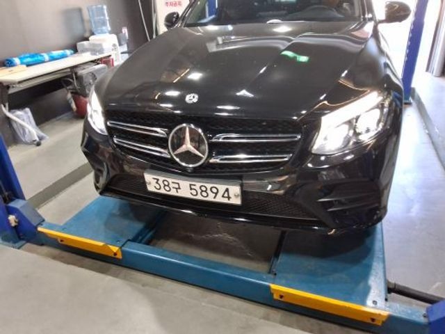 Mercedes-Benz GLC-Class 2018 — фото осмотра 1