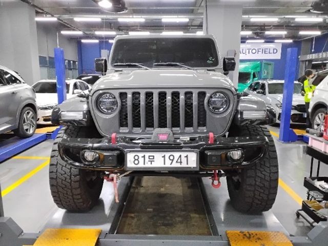 Jeep Gladiator 2021 — фото осмотра 1