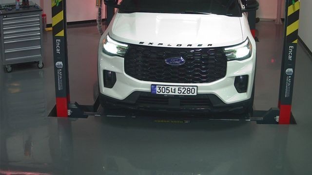 Ford Explorer 2025 — фото осмотра 1