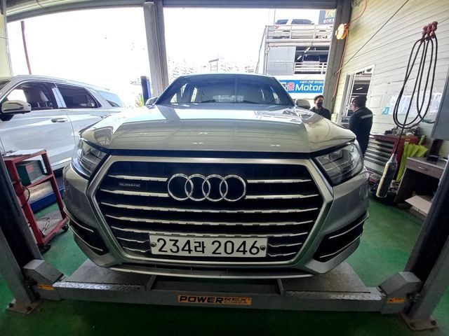 Audi Q7 2019 — фото осмотра 1