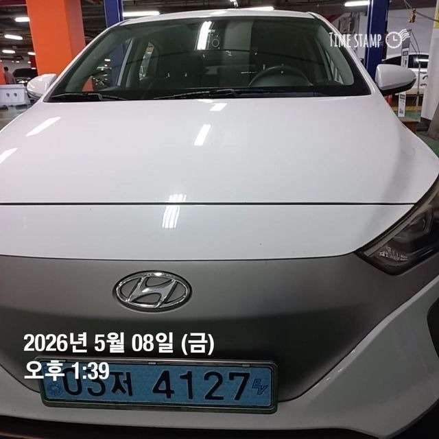 Hyundai Ioniq 2018 — фото осмотра 1