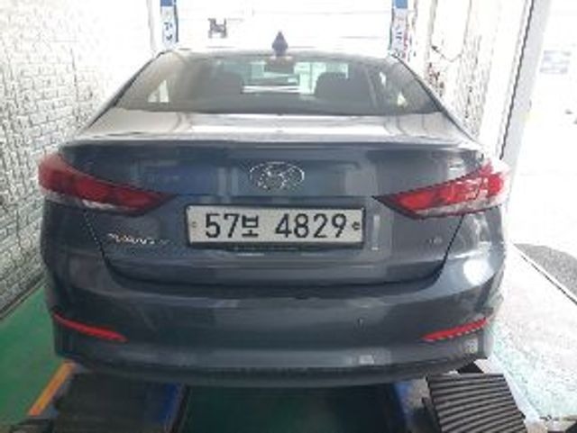 Hyundai AVANTE 2018 — фото осмотра 2