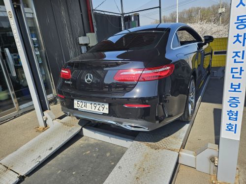 Mercedes-Benz E-Class 2018 — фото осмотра 2