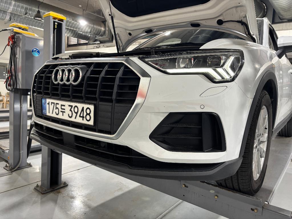 Audi Q3 2022 — фото осмотра 1