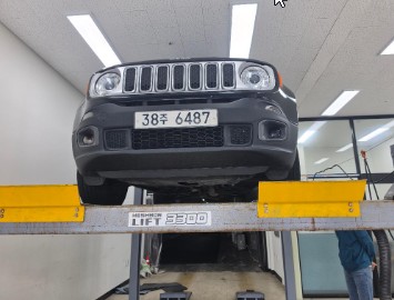 Jeep Renegade 2017 — фото осмотра 1