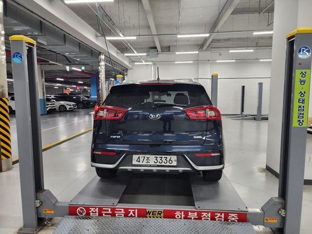 Kia Niro 2018 — фото осмотра 2