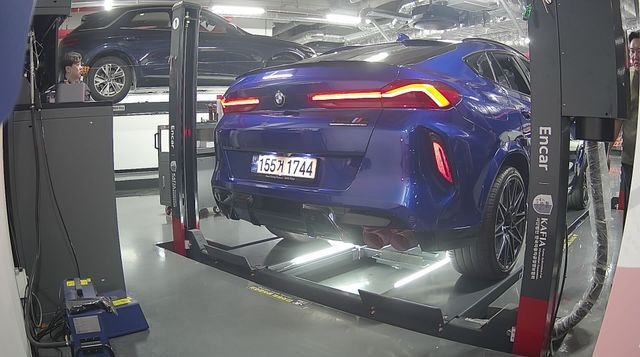 BMW X6M 2022 — фото осмотра 2
