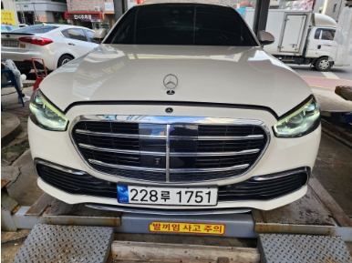 Mercedes-Benz S-Class 2023 — фото осмотра 1