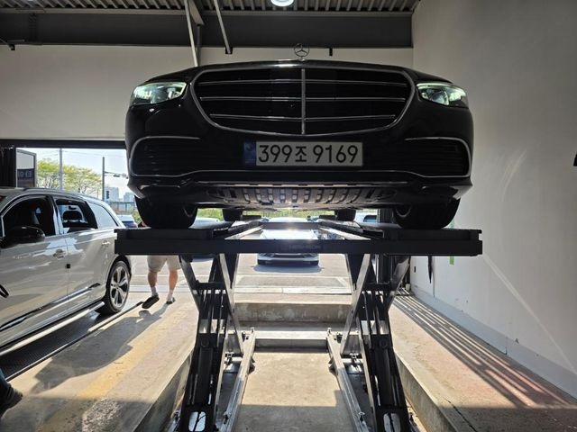 Mercedes-Benz S-Class 2023 — фото осмотра 1