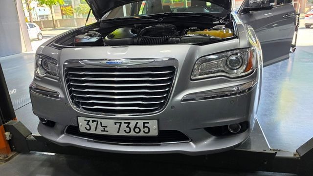 Chrysler 300C 2014 — фото осмотра 1