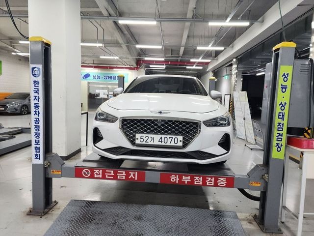 Genesis G70 2018 — фото осмотра 1