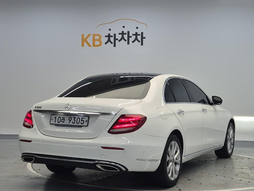 Mercedes-Benz E-Class 2019 — фото осмотра 2