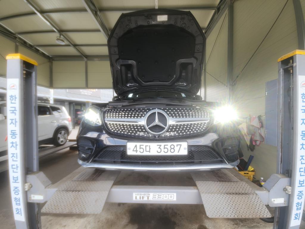 Mercedes-Benz GLC-Class 2018 — фото осмотра 1