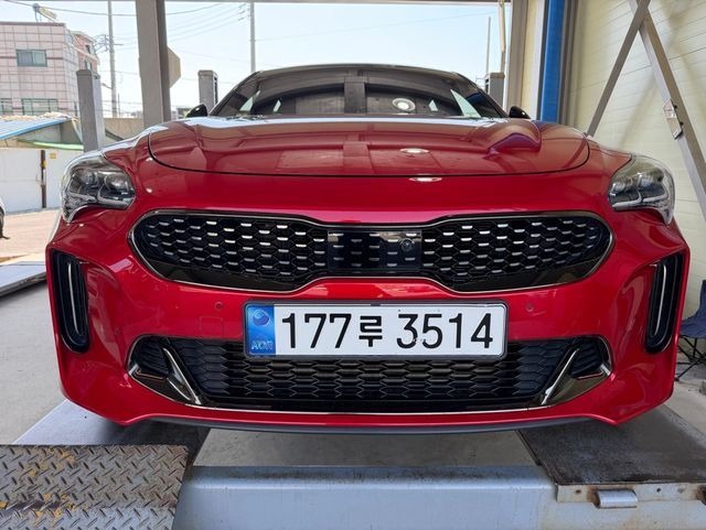 Kia Stinger 2023 — фото осмотра 1