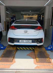 Hyundai Ioniq 2017 — фото осмотра 2