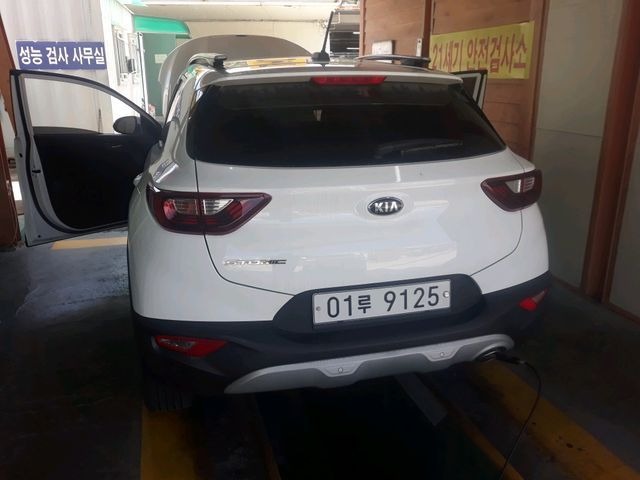 Kia Stonic 2018 — фото осмотра 2