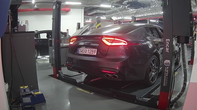 Kia Stinger 2018 — фото осмотра 2