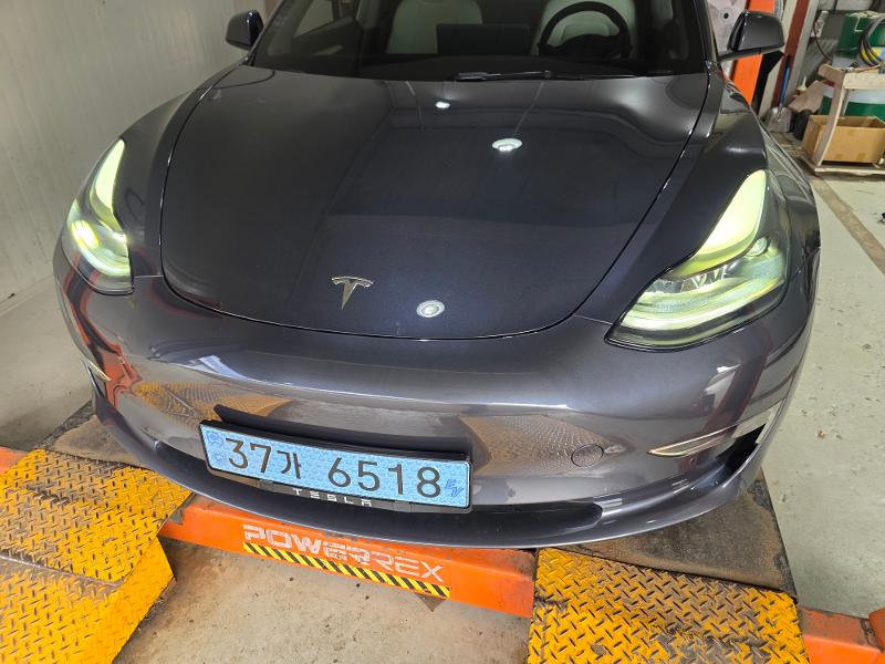 Tesla Model 3 2022 — фото осмотра 1