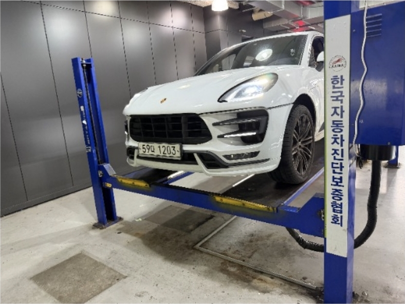 Porsche Macan 2017 — фото осмотра 1