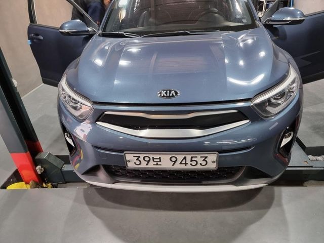 Kia Stonic 2018 — фото осмотра 1