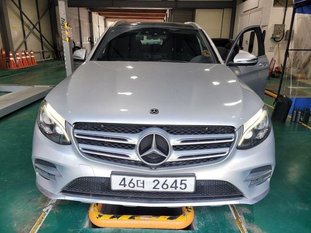 Mercedes-Benz GLC-Class 2018 — фото осмотра 1