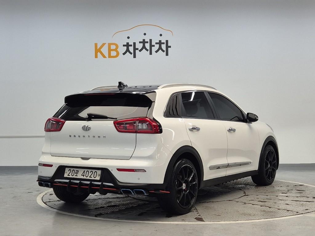 Kia Niro 2018 — фото осмотра 2