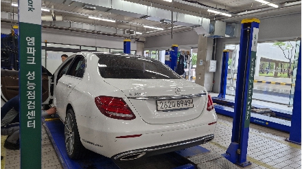 Mercedes-Benz E-Class 2017 — фото осмотра 2