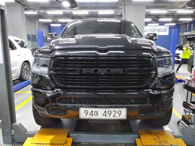 Dodge Ram Pick Up 2019 — фото осмотра 1