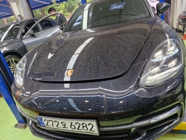 Porsche Panamera 2018 — фото осмотра 1